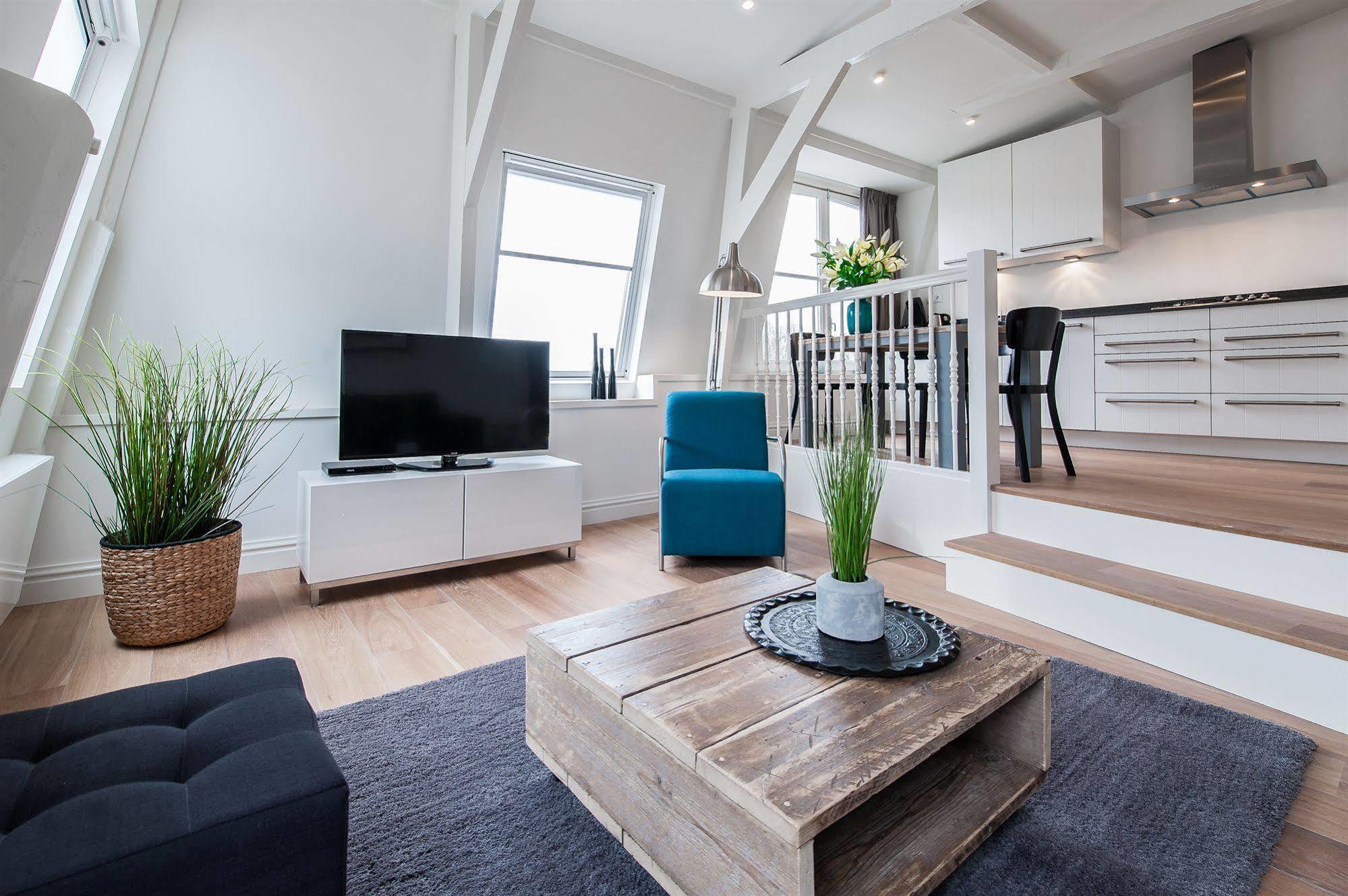 Short Stay Group Tropen Serviced Apartments Ámsterdam Exterior foto